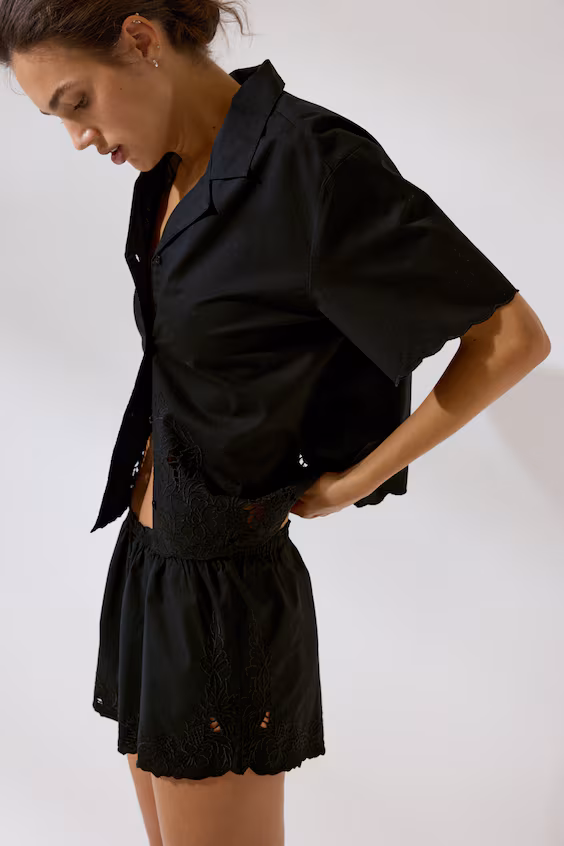 Пижама с английским вышиванием