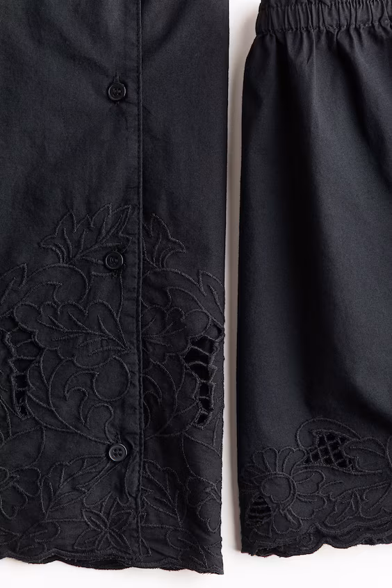 Пижама с английским вышиванием