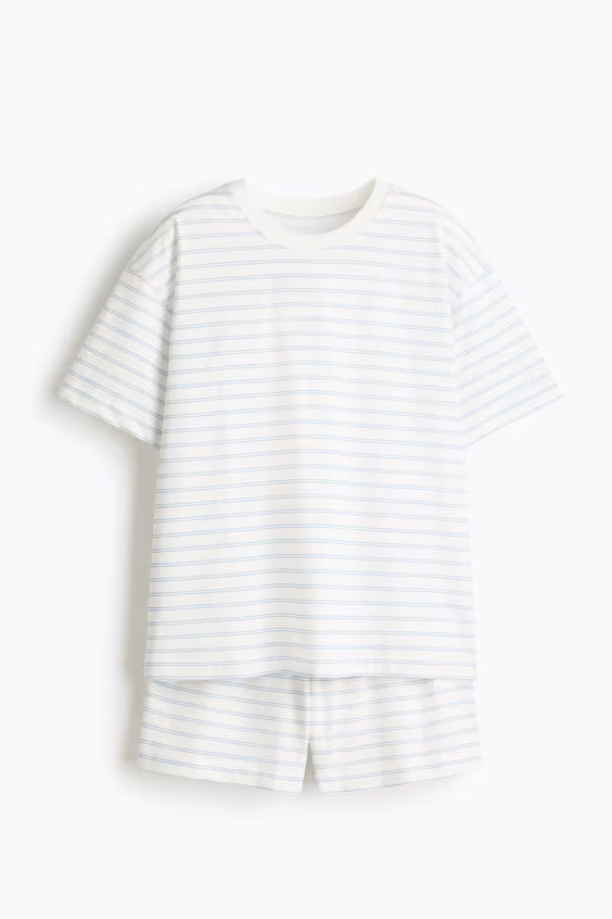 Пижама в полоску