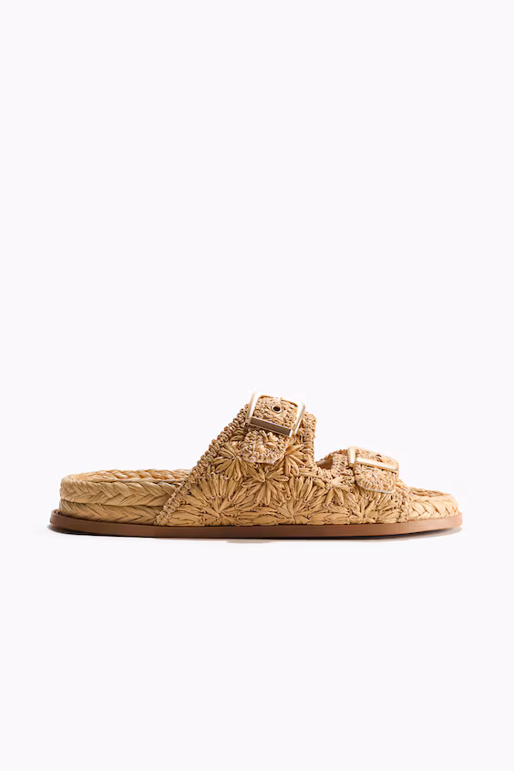 Сандалии в стиле эспадрильи