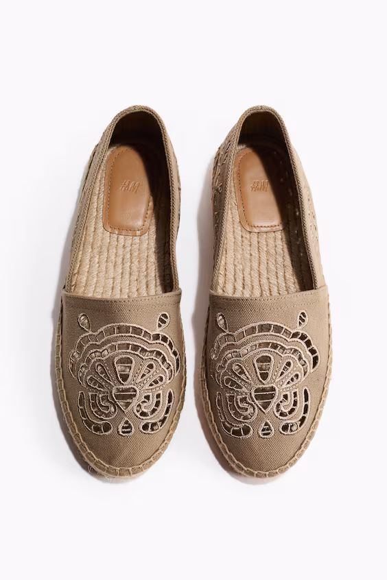 Эспадрильи с английской вышивкой
