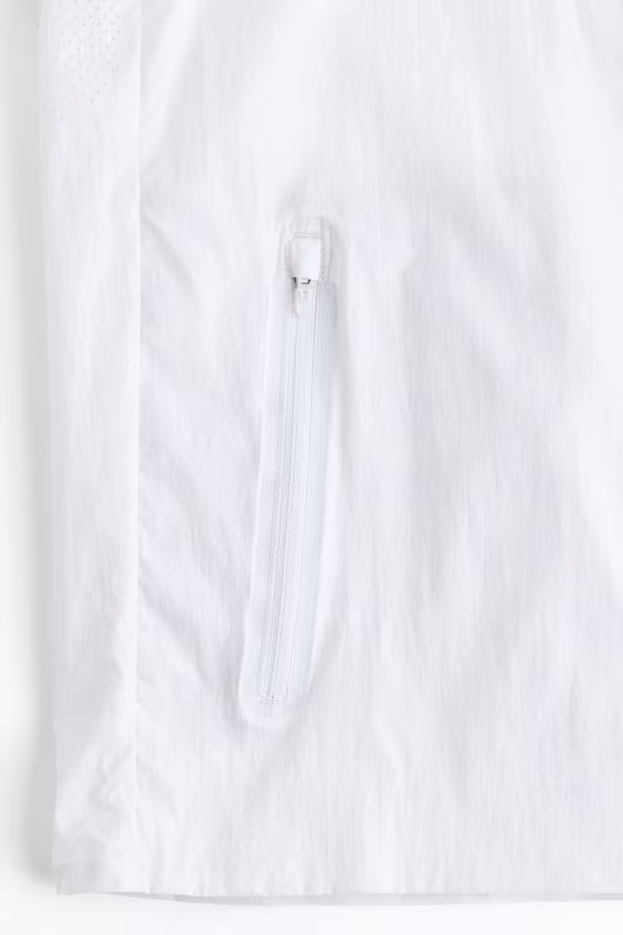 Легкая беговая куртка с технологией drymove™ loose fit