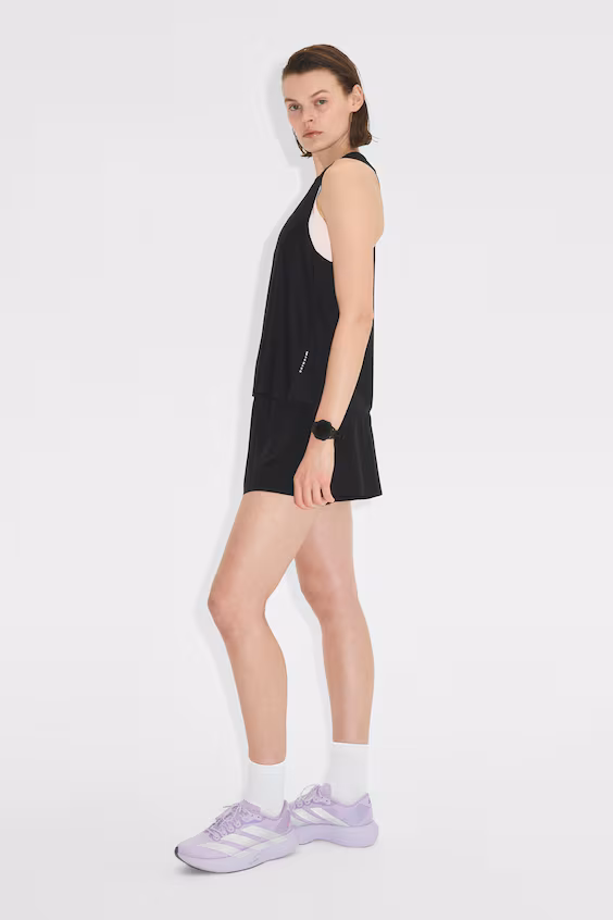 Безрукавный спортивный топ с технологией drymove™