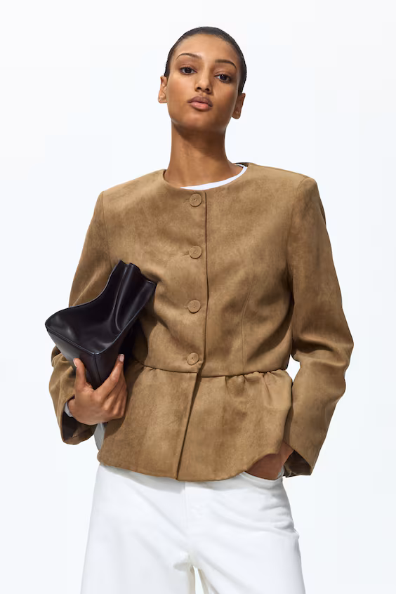 Пальто баска без воротника