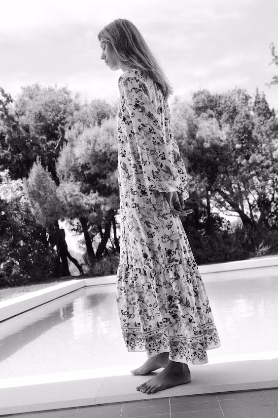 Платье из тканого крепа с завязкой