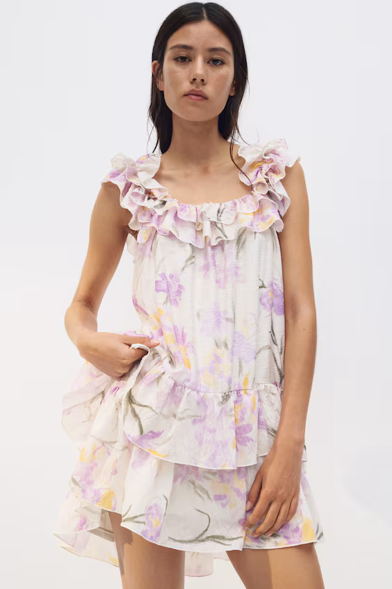 Платье с оборками