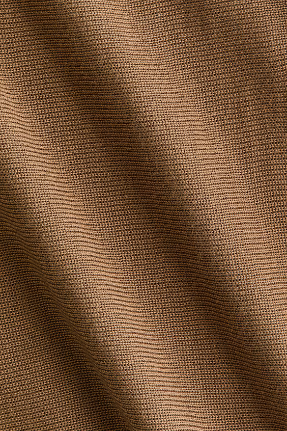 Свитер с лодочкой