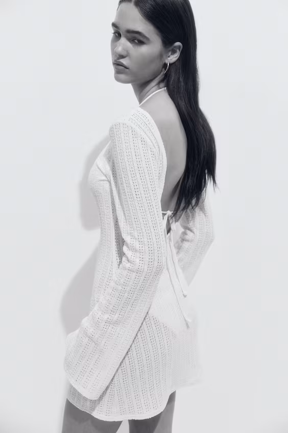 Пляжное платье с лодочкой