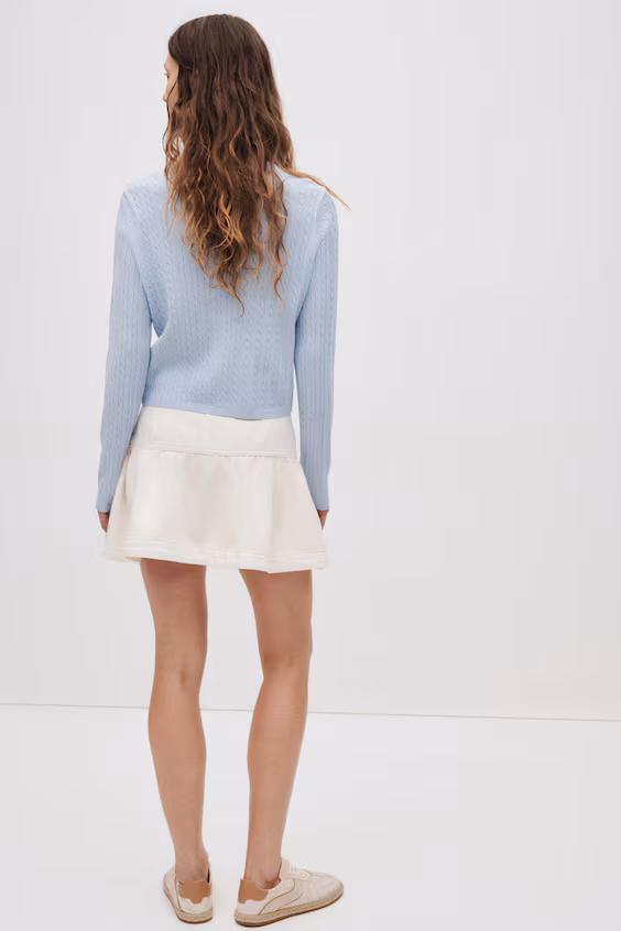 Кардиган из теплой трикотажной пряжи