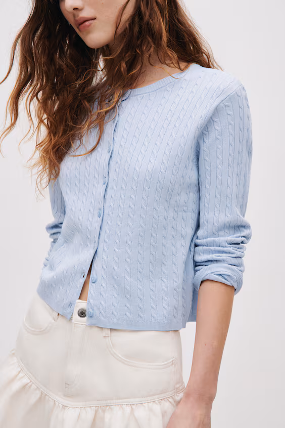 Кардиган из теплой трикотажной пряжи