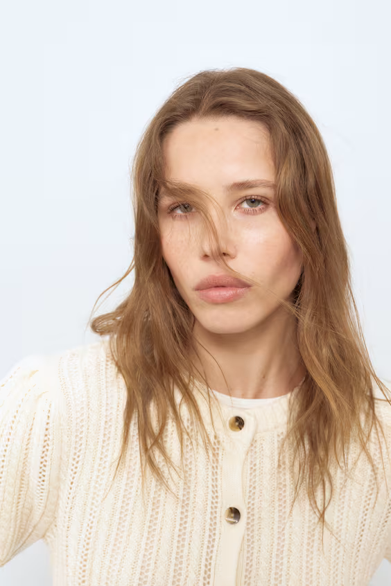 Кардиган из прозрачной вязки