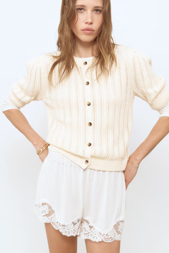 Кардиган из прозрачной вязки