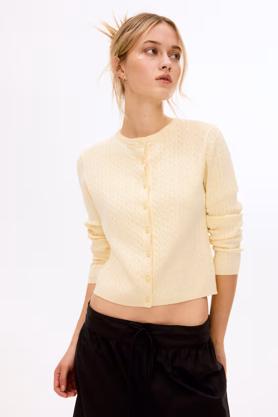 Кардиган из теплой трикотажной пряжи