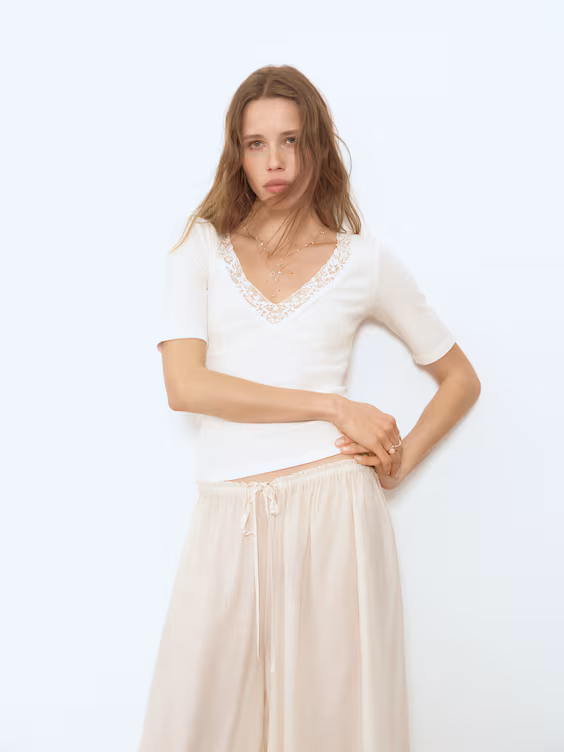 Рубчик свитер с вырезом лодочкой