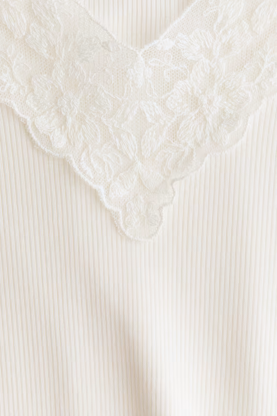 Рубчик свитер с вырезом лодочкой