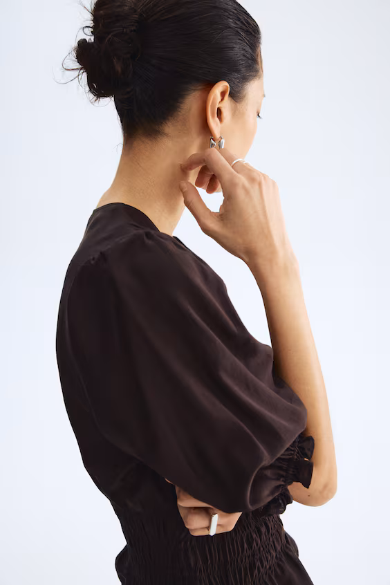 Топ с вытачкой в талии