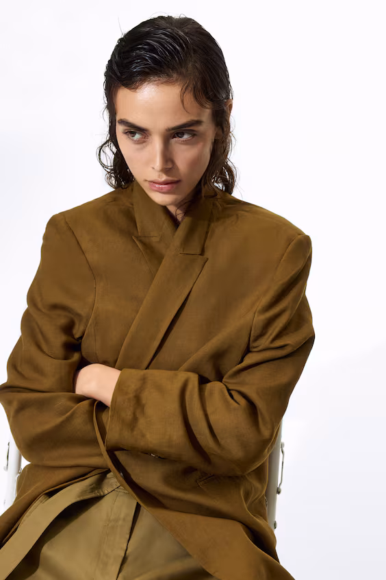 Блейзер из смеси льна