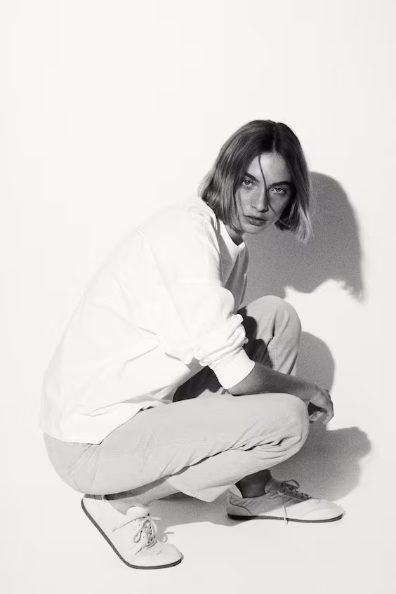 Джинсы mom slim fit с высокой талией и укороченные