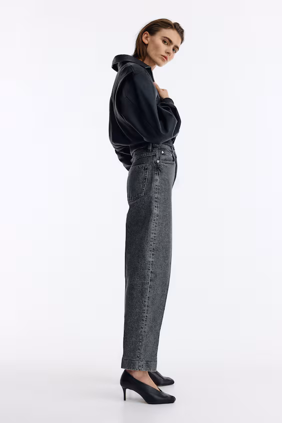 Джинсы с высокой посадкой и барельефом до щиколотки