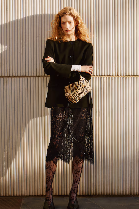 Карандашная юбка из кружева