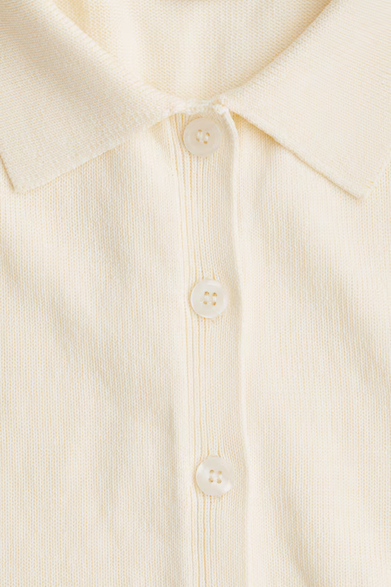 Пальто из тонкой вязаной ткани