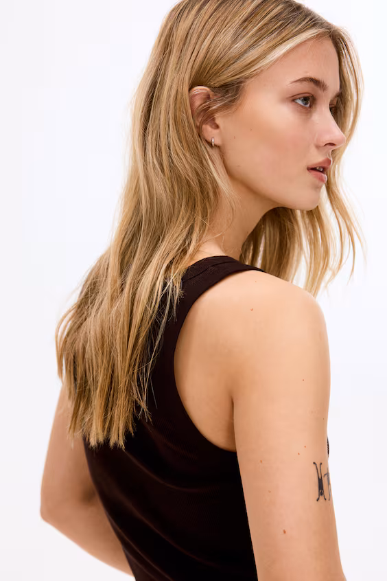 Топ без рукавов в рубчик