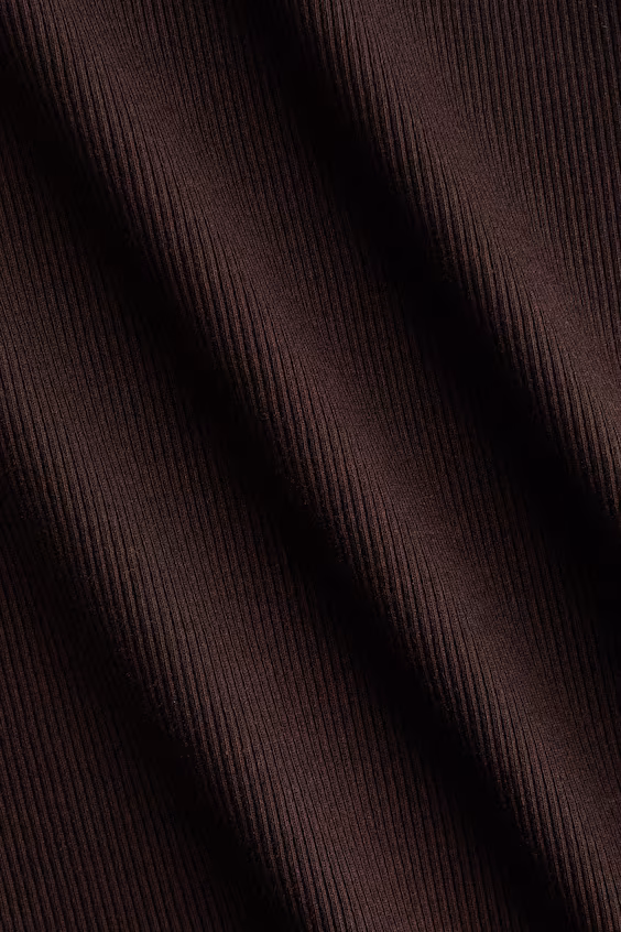 Топ без рукавов в рубчик