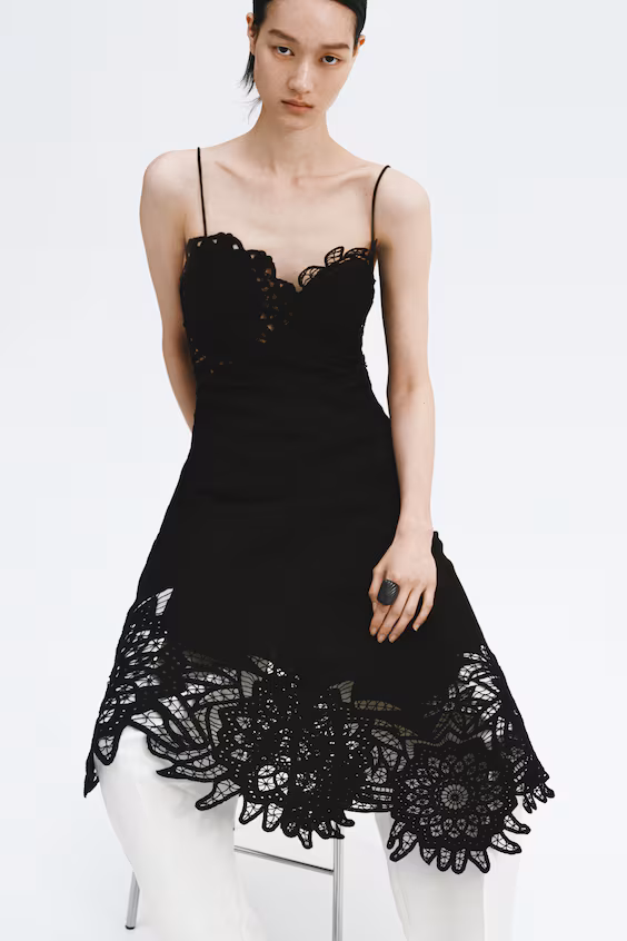 Платье из смесового льна с кружевом