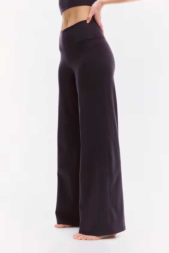 Широкие спортивные леггинсы с технологией softmove™