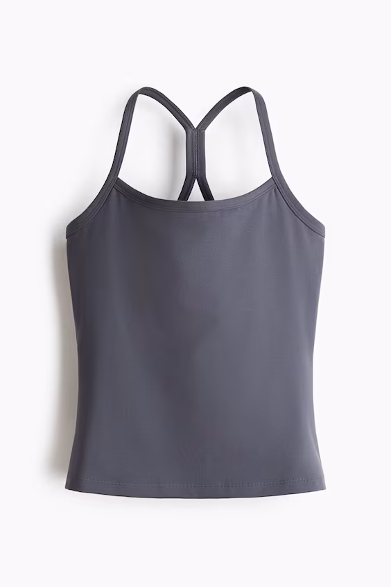 Топ спортивный на тонких бретелях с технологией softmove™