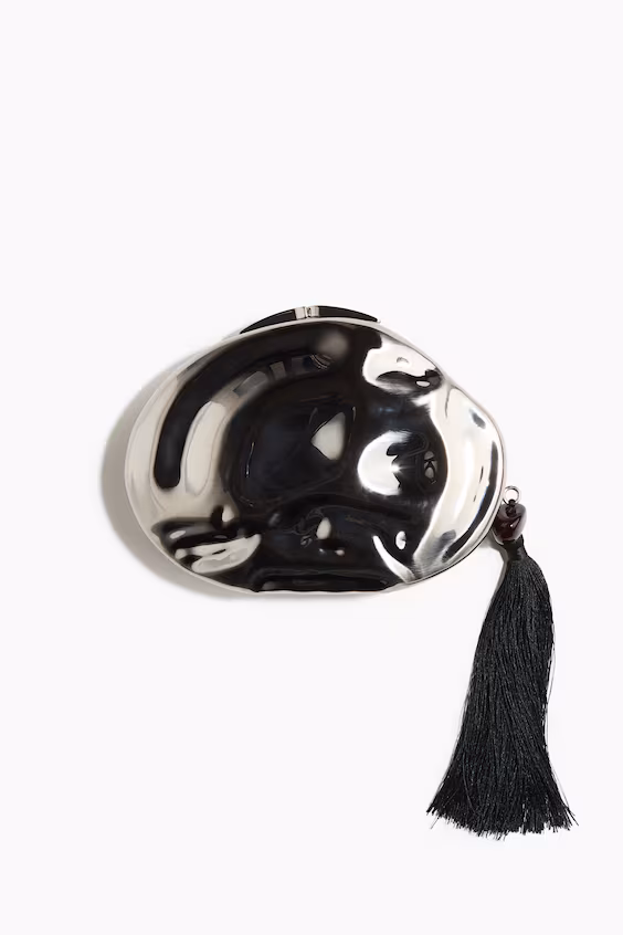 Сумочка-клатч из металла