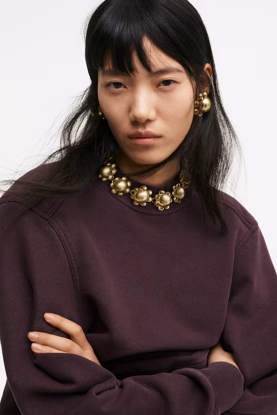 Широкое ожерелье в цветочном стиле