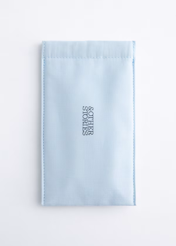 Солнцезащитные очки с узкой оправой