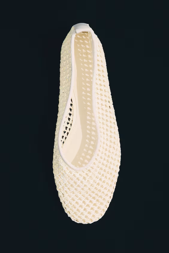 Сандалии с плетением