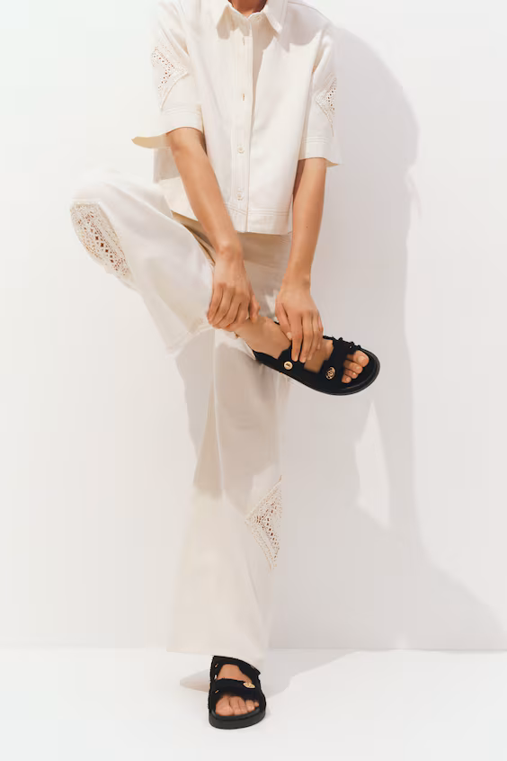 Сандалии из хлопкового саржева