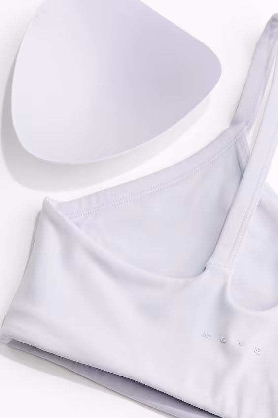 Спортивный топ средней поддержки с технологией softmove™