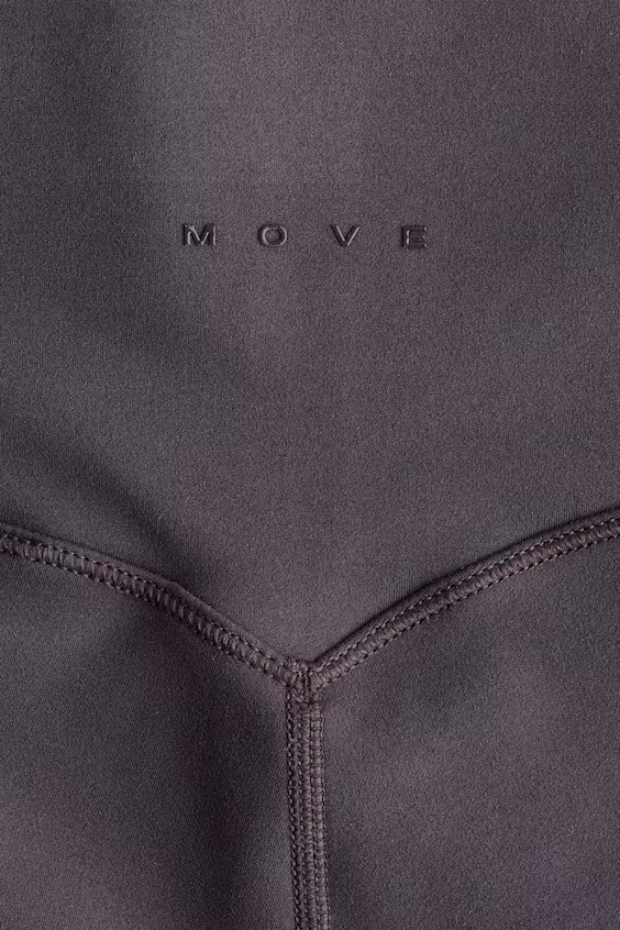 Леггинсы йоги с расклешённым низом и технологией softmove™