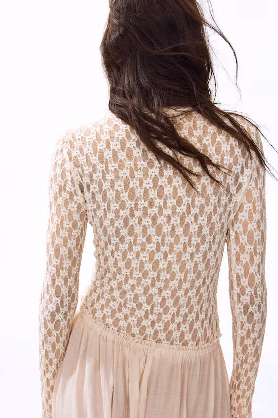 Боди с трусиками и кружевным эффектом