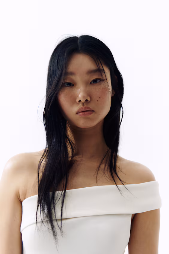 Боди на запах с открытыми плечами