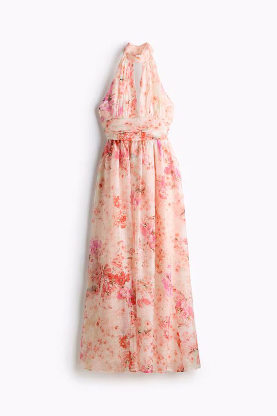 Платье с открытыми плечами на завязках