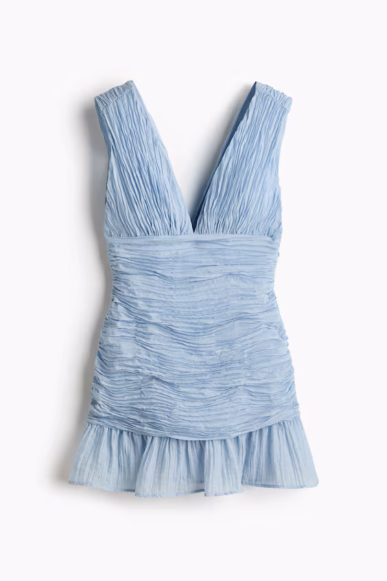 Платье без рукавов с морщинами