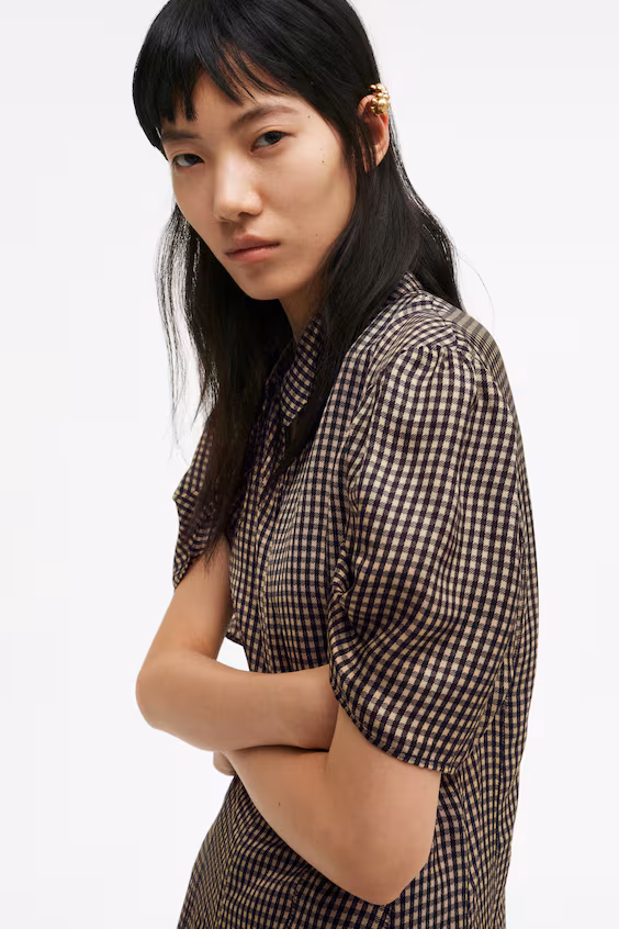 Платье с рукавами пышными