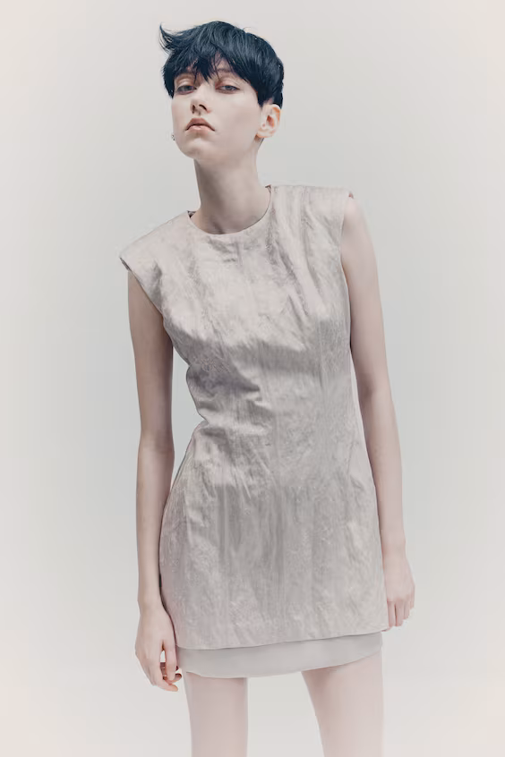 Платье из жаккарда