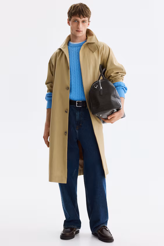 Джемпер из мягкого трикотажа стандартного кроя