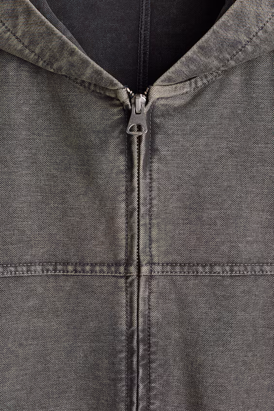 Толстовка с капюшоном