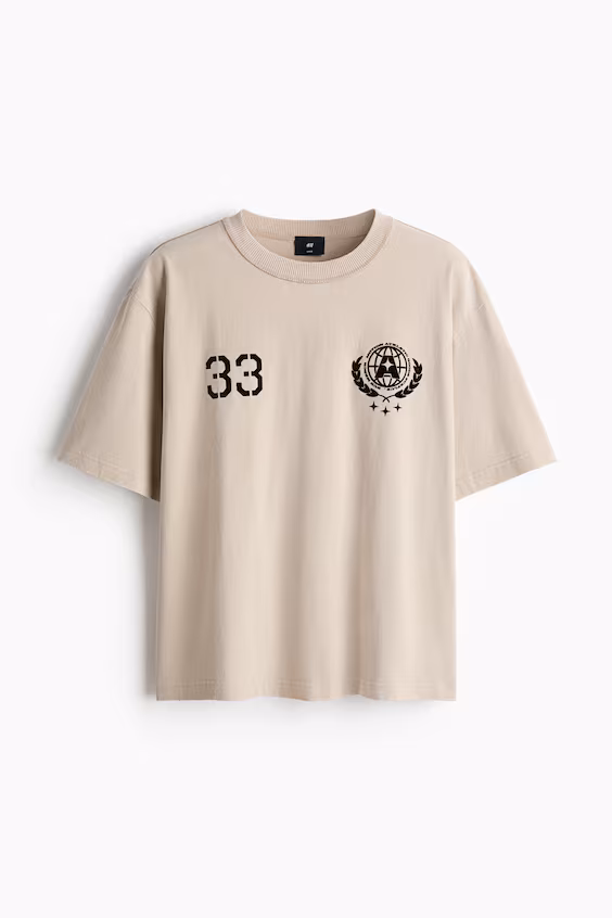 Принтованная футболка свободного кроя