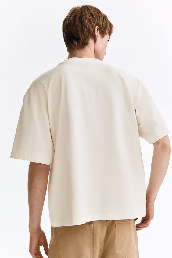 Футболка свободного квадратного силуэта loose fit