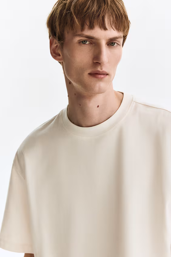 Футболка свободного квадратного силуэта loose fit