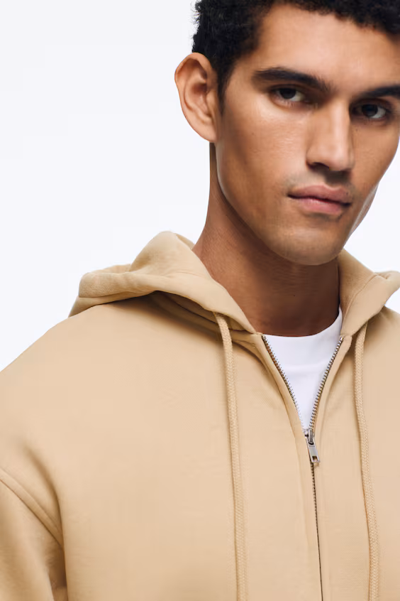 Пальто с капюшоном и молнией свободного кроя