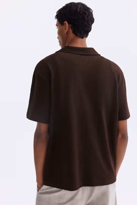 Рубашка курортного стиля стандартного кроя